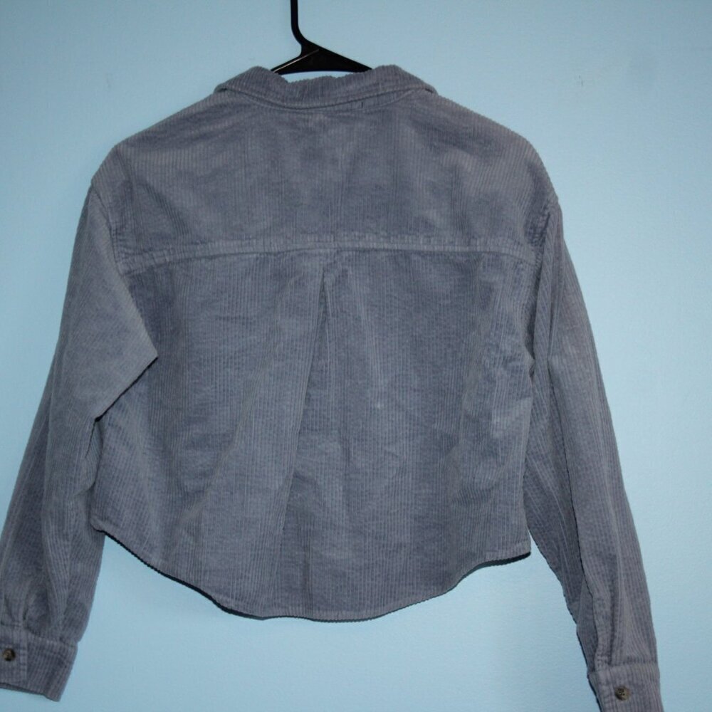 Forever 21 Cropped Blue Wide Rail Corduroy Button Up Shirt 100% Cotton Sz Small - Picture 9 of 15